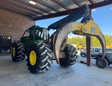 2023 John Deere 948LII